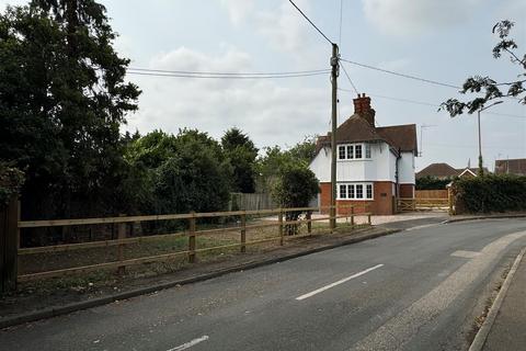 4 bedroom detached house for sale, Kings Road, Southminster