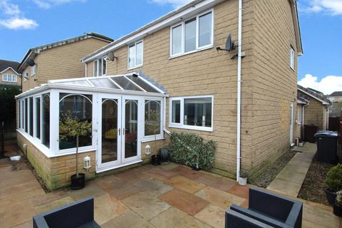 4 bedroom detached house for sale, Steadings Way, Keighley, BD22