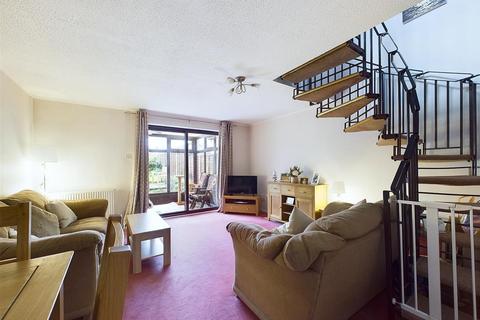 1 Cotton Close, Abbeymead, Gloucester, GL4 5BA