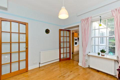 57 John Street, Penicuik, EH26 8HL