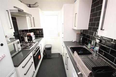 2 bedroom maisonette for sale, Robinhood Green, Orpington