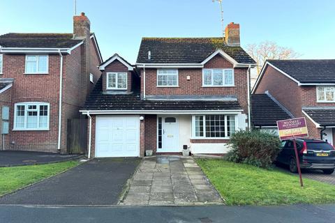 4 bedroom detached house for sale, Beech Hill, Haywards Heath, RH16