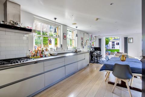 5 bedroom semi-detached house for sale, De Beauvoir Road, London, N1