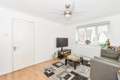 2 bedroom maisonette for sale, Station Road, Horsham, West Sussex