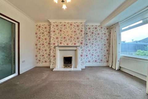 2 bedroom semi-detached house for sale, Moorland Avenue, Staincross, Barnsley