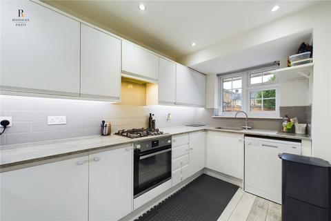 77 Groveside Close, Carshalton, SM5 2ER