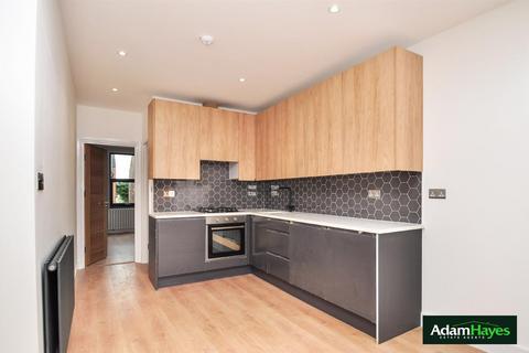 1 bedroom apartment for sale, Churchfield Avenue, London N12