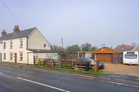 3 bedroom cottage for sale, Our Cottage, Main Road, Skeffling, HULL