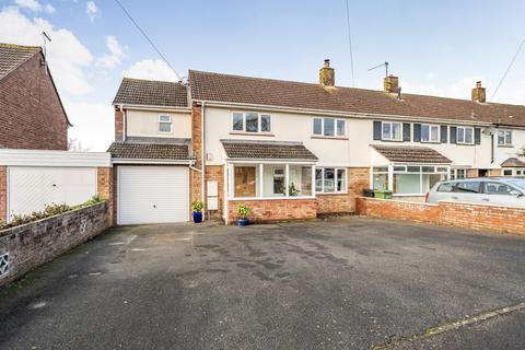 5 bedroom end of terrace house for sale, The Close, Eckington, Pershore