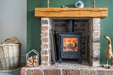 5 bedroom end of terrace house for sale, The Close, Eckington, Pershore