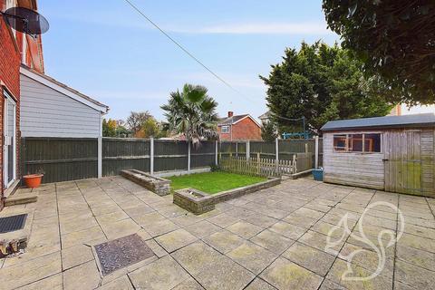 undefined, Queen Anne Gardens, West Mersea CO5