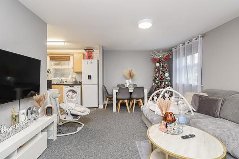 29 Brook Square, London, SE18 4NB