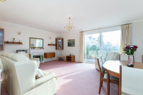 3 bedroom semi-detached house for sale, Conifer Close, Reigate RH2