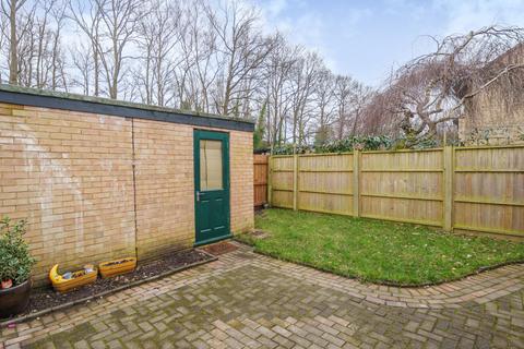 24 Maple Close, Ash Vale, Aldershot, GU12 5JZ