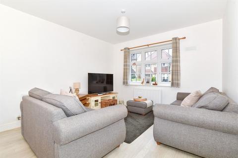 2 bedroom ground floor flat for sale, Thomas Road, Aylesford, Kent