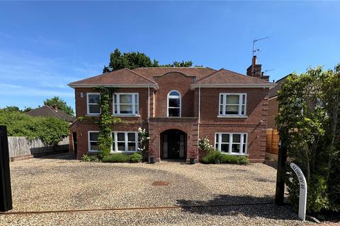 5 bedroom detached house for sale, Aldenham Avenue, Radlett, Hertfordshire, WD7