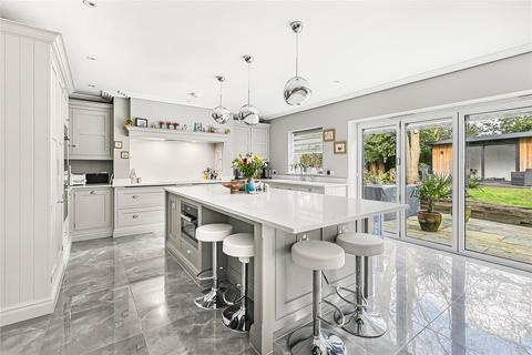 undefined, Aldenham Avenue, Radlett, Hertfordshire, WD7