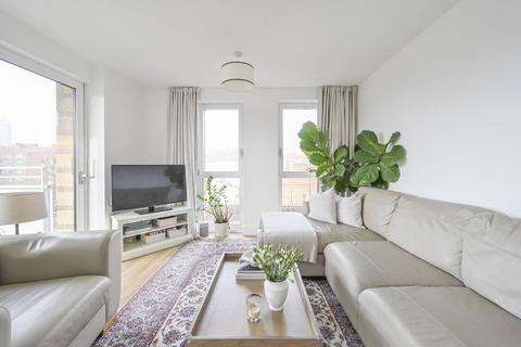 3 bedroom flat for sale, 5 Hannaford Walk, London E3