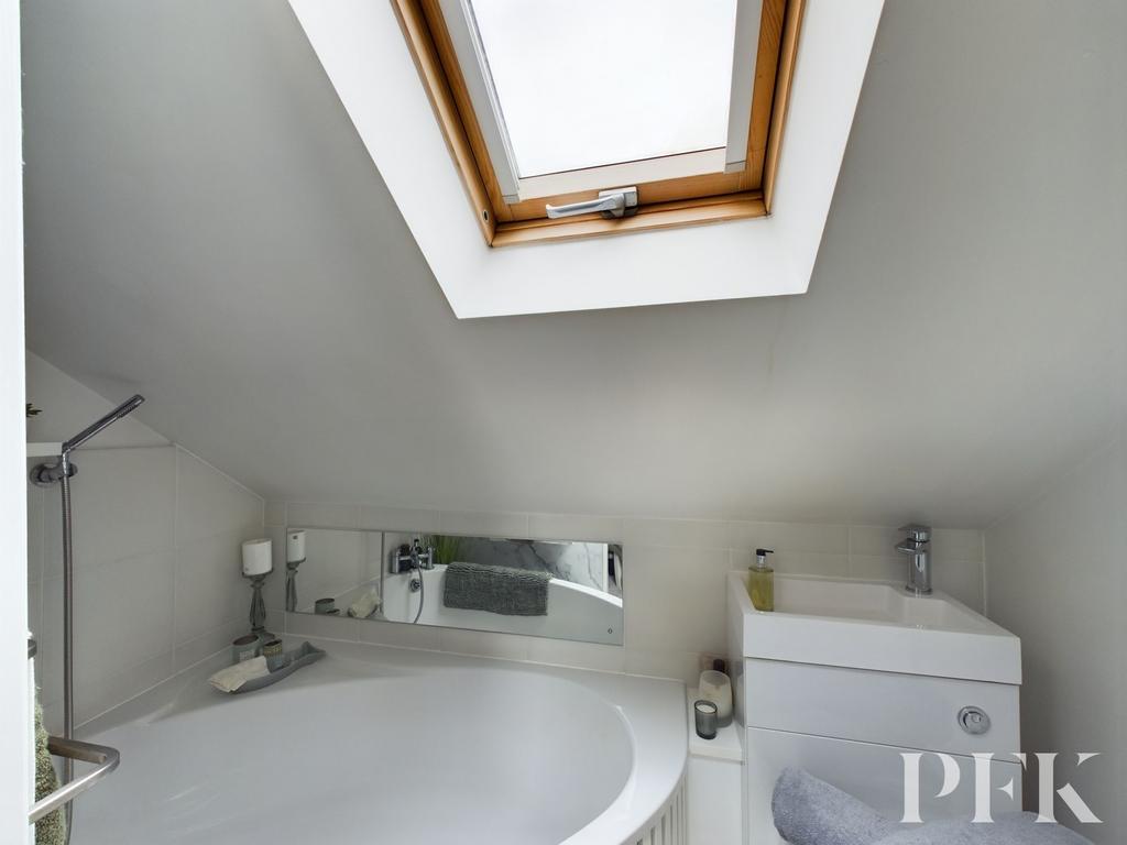 Ensuite Bathroom