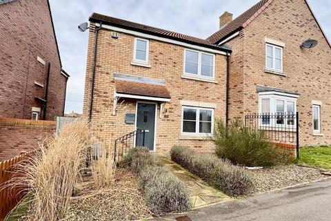 3 bedroom semi-detached house for sale, Howgate Drive, Scarborough