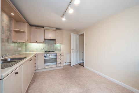 27/2 Fettes Row, Edinburgh, EH3 6RL