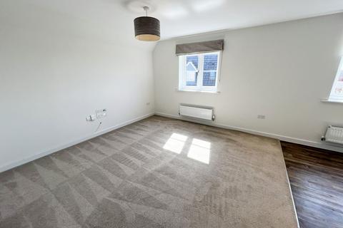 11 Kingfisher Way, Cheswick Green, Solihull, B90 4LW