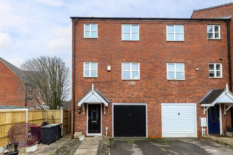 4 bedroom townhouse for sale, Kirtley Close, Watnall, Nottingham, NG16