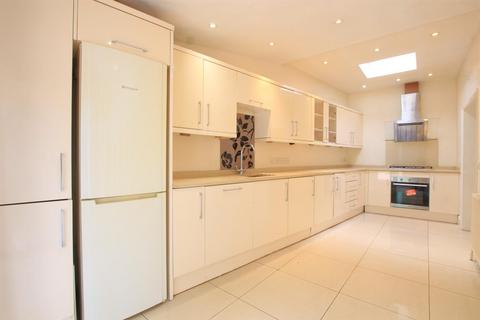 14 Windmill Road, Slough, SL1 3SU