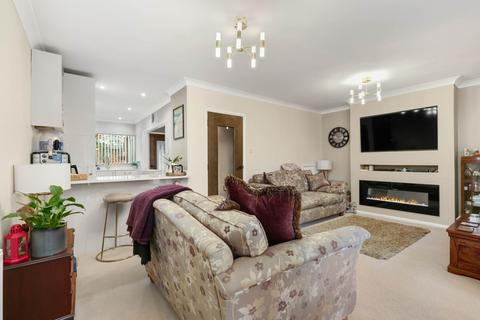 3 bedroom semi-detached house for sale, Mornington Avenue, Wokingham RG40