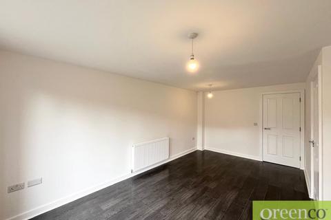 3 bedroom semi-detached house to rent, Brightsmith Way, Salford M27