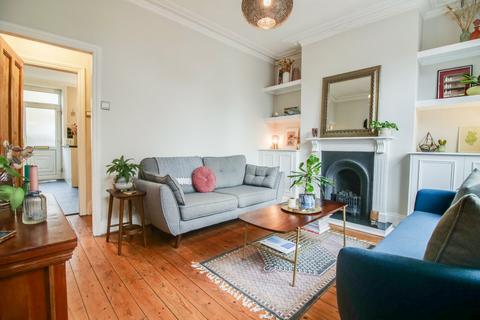 3 bedroom terraced house for sale, Knox Street, Rodley, Leeds, West Yorkshire, LS13