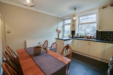 3 bedroom terraced house for sale, Knox Street, Rodley, Leeds, West Yorkshire, LS13