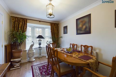 4 bedroom detached house for sale, The Furlongs, Market Rasen, LN8