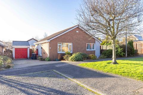 3 bedroom detached bungalow for sale, 82 Candlemaker's Park, Edinburgh, EH17 8TN