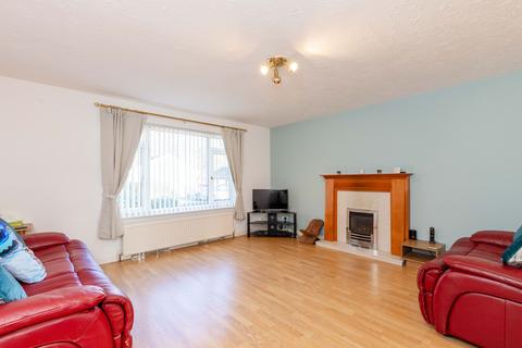 3 bedroom detached bungalow for sale, 82 Candlemaker's Park, Edinburgh, EH17 8TN