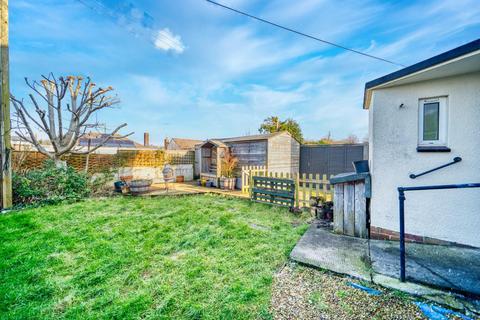 2 bedroom semi-detached house for sale, Spacious 1950s two bedroom home in Locking Village