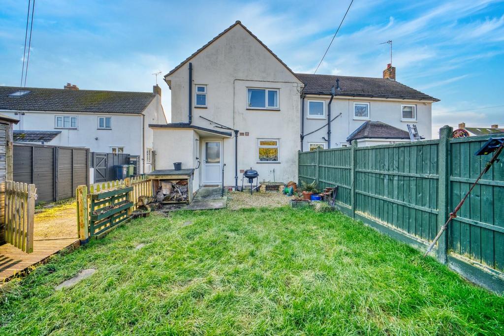 32 Grenville Avenue - Mark Templer X Photo CB 36.jp