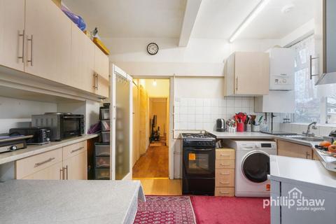 undefined, Woodgrange Avenue, Harrow, HA3