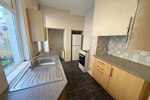 2 bedroom flat for sale, Kitchener Terrace, North Shields, North Tyneside