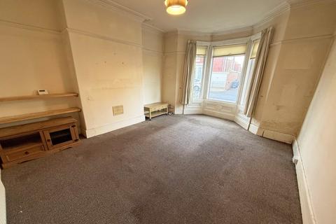 2 bedroom flat for sale, Kitchener Terrace, North Shields, North Tyneside