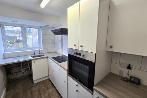 2 bedroom bungalow for sale, Ogilvie Square, Calne