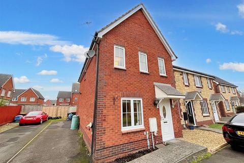 3 bedroom end of terrace house for sale, White Avenue, Newport