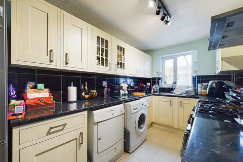 2 bedroom terraced house for sale, Lanham Gardens, Quedgeley, Gloucester, Gloucestershire, GL2