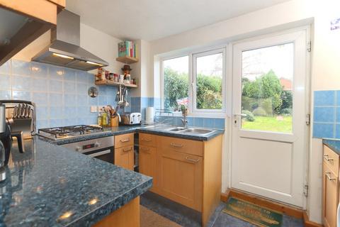 1 Avocet Drive, Kidderminster, DY10 4JT