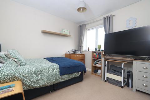 1 Avocet Drive, Kidderminster, DY10 4JT