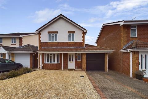 4 bedroom detached house for sale, Highclere Road, Quedgeley, Gloucester, Gloucestershire, GL2