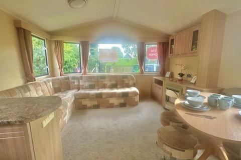 2 bedroom static caravan for sale, Breydon Water Holiday Park