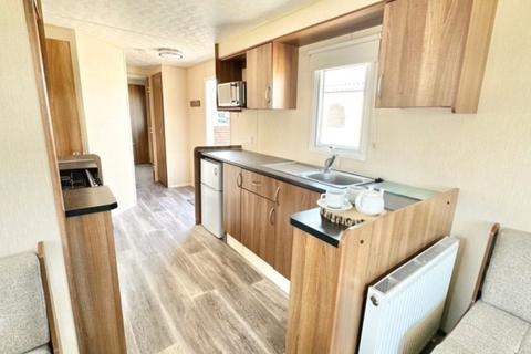 3 bedroom static caravan for sale, Breydon Water Holiday Park