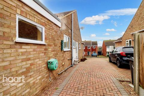 3 bedroom semi-detached house for sale, Hudson Close, Canterbury