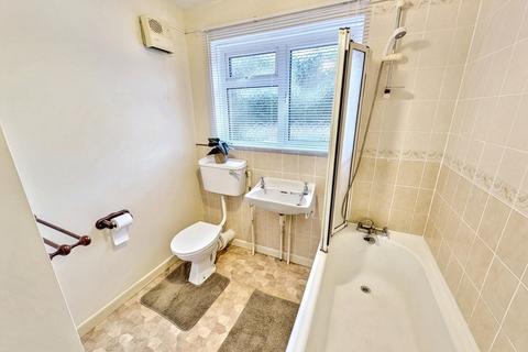 2 bedroom flat for sale, Bournemouth